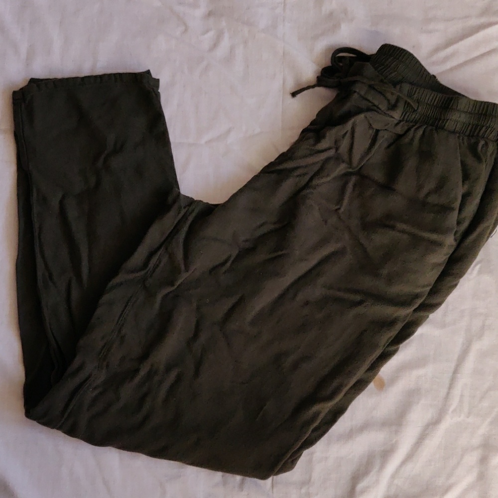 Forever 21 boho dark green linen cropped pants - Picture 1 of 8